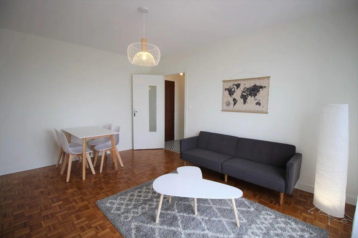 
                                                Location
                                                 Beau 2P meublé 44m² Avenue de Grammont