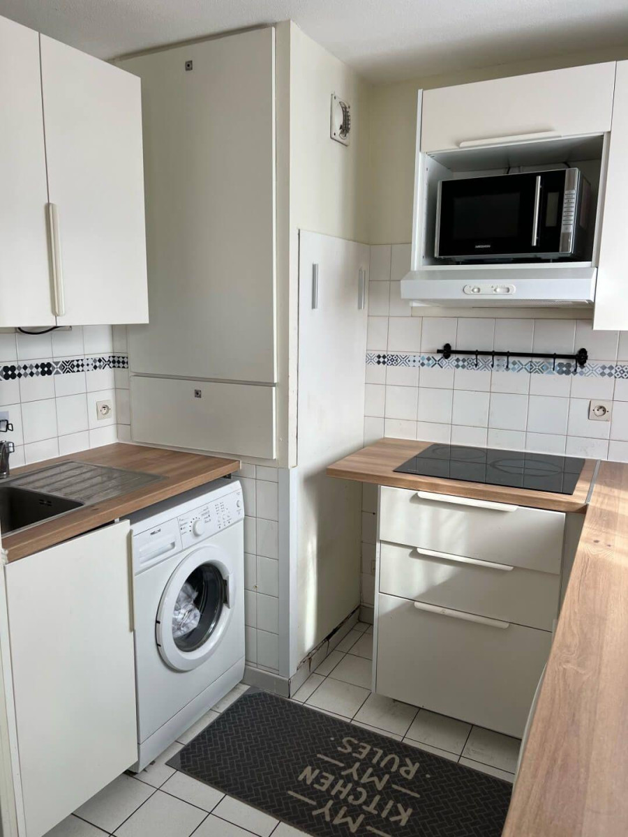 
                                                Location
                                                 Beau 2P meublé 44m² lumineux