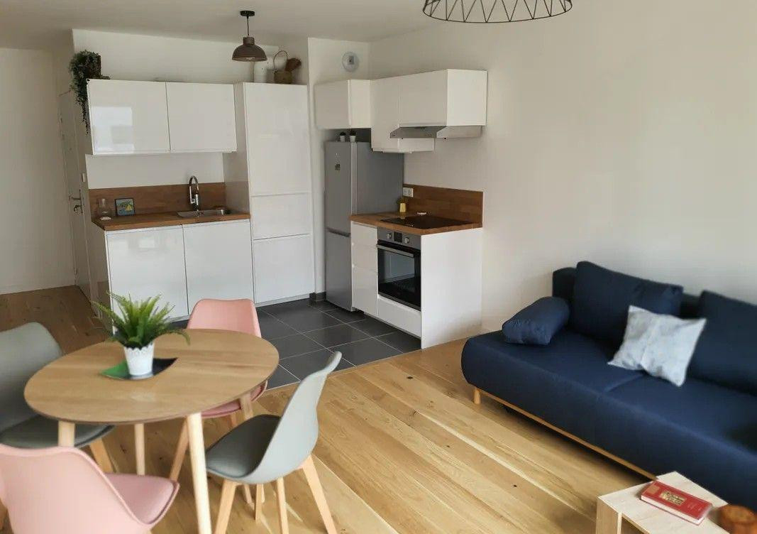 
                                                Location
                                                 Beau 2P meublé 44m² proche Porte de Clignancourt