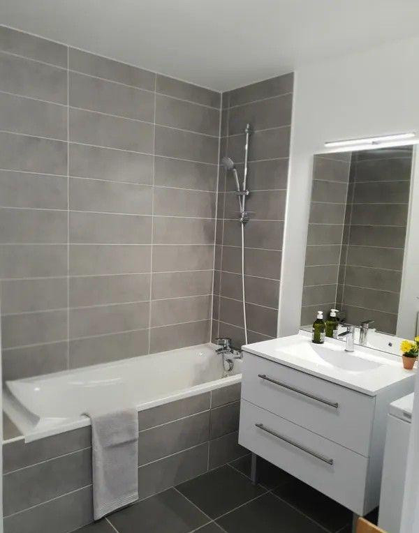 
                                                Location
                                                 Beau 2P meublé 44m² proche Porte de Clignancourt