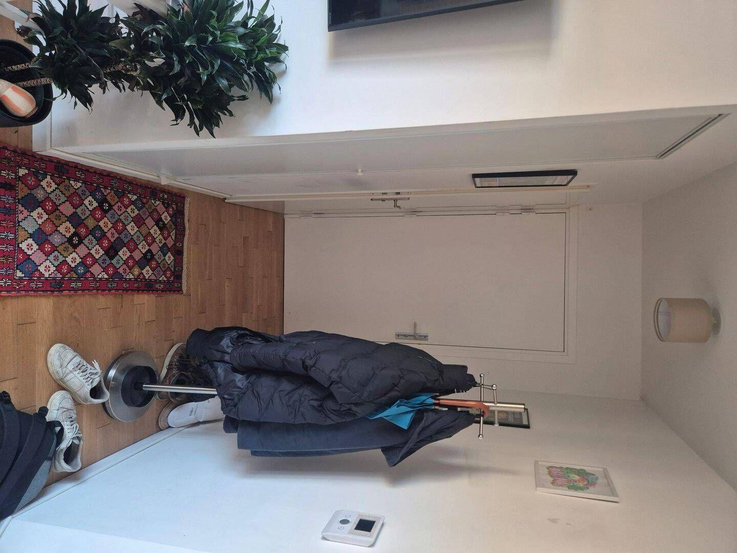 
                                                Location
                                                 Beau 2P meublé 45m² + 7m² balcon + box