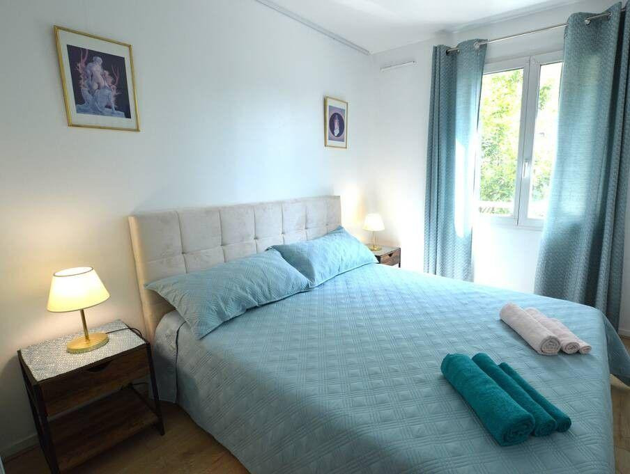 
                                                Location
                                                 Beau 2P meublé 45m² avec ascenseur et parking