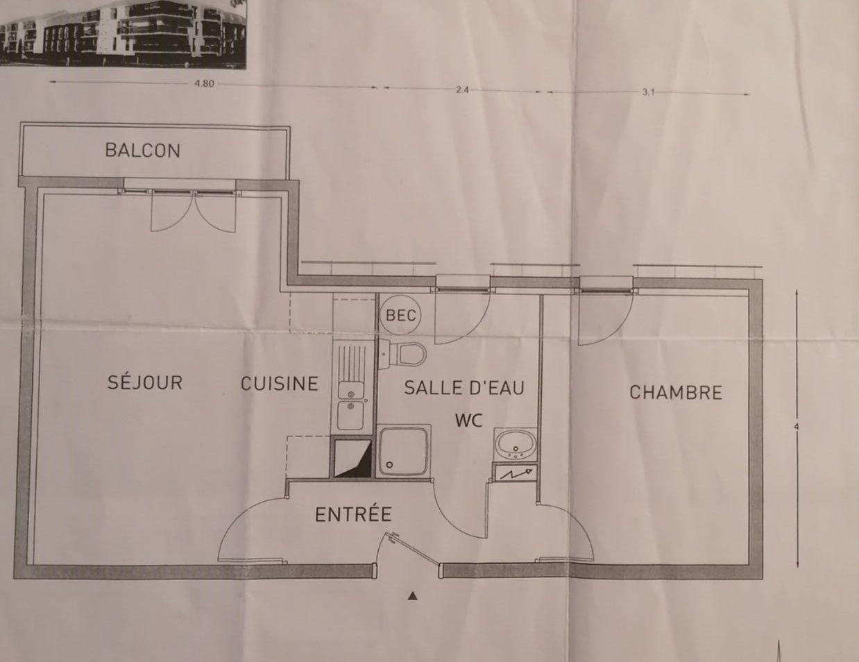 
                                                Location
                                                 Beau 2P meublé 45m² avec balcon et parking