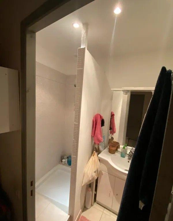 
                                                Location
                                                 Beau 2P meublé 45m² en plein cœur de l'Ecusson