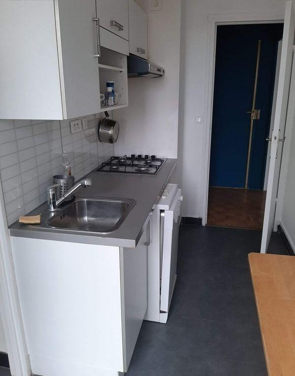 
                                                Location
                                                 Beau 2P meublé 45m² lumineux