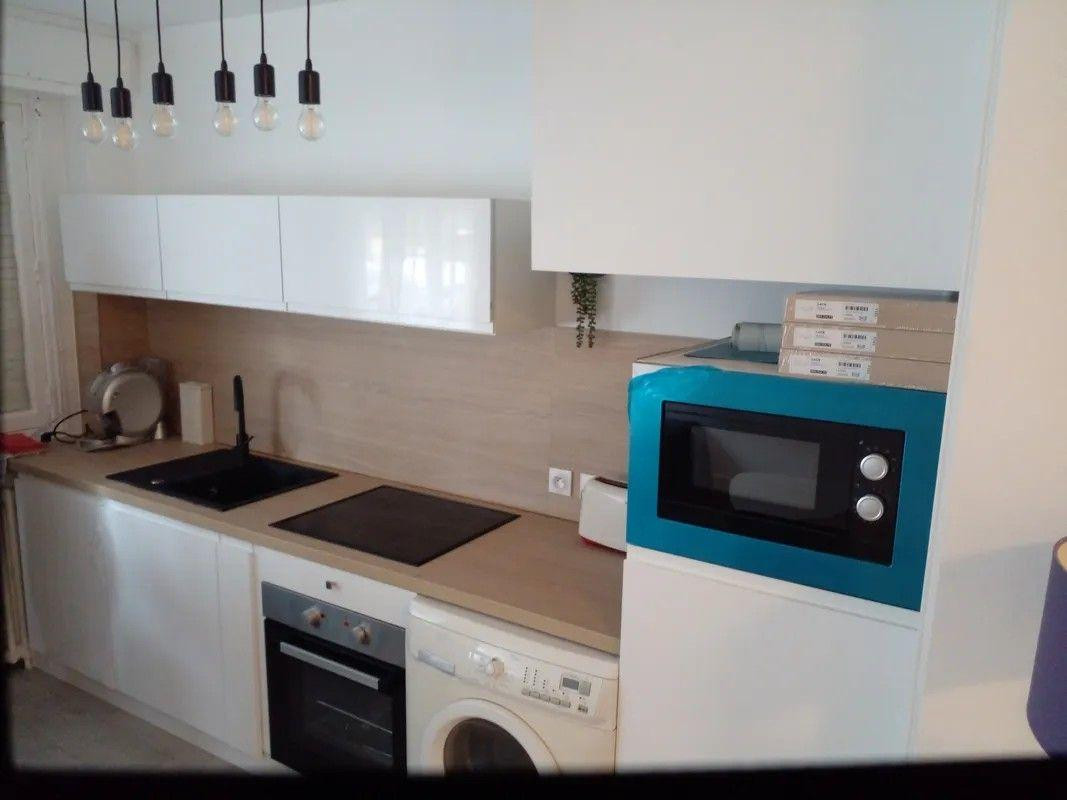 
                                                Location
                                                 Beau 2P meublé 45m² très agréable aux Lilas