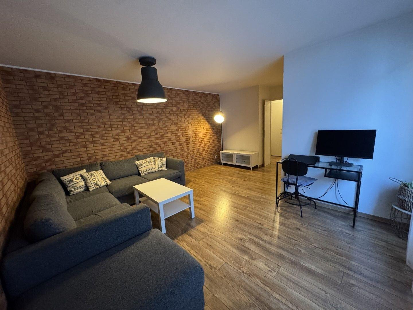 
                                                Location
                                                 Beau 2P meublé 47 m² dans résidence sécurisée