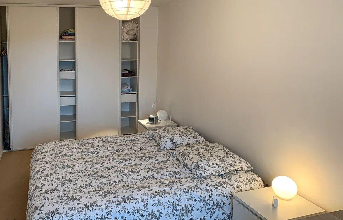
                                                Location
                                                 Beau 2P meublé 47m² vue dégagée