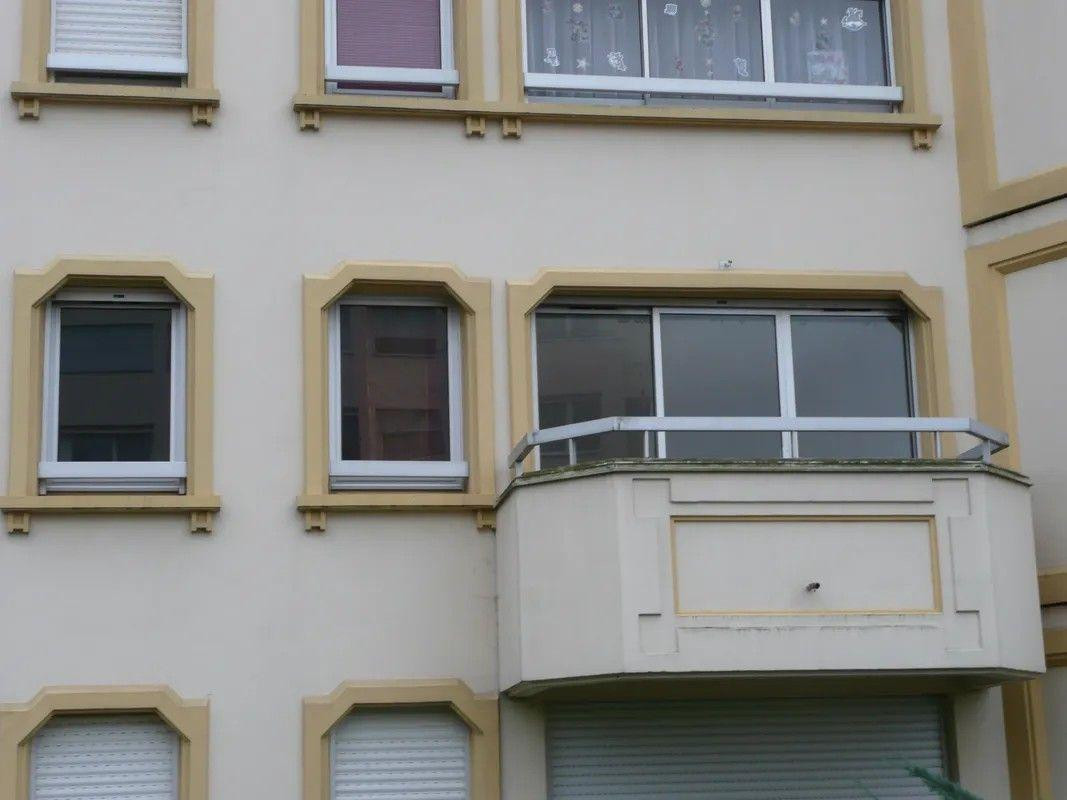 
                                                Location
                                                 Beau 2P meublé 48m² avec parking et balcon