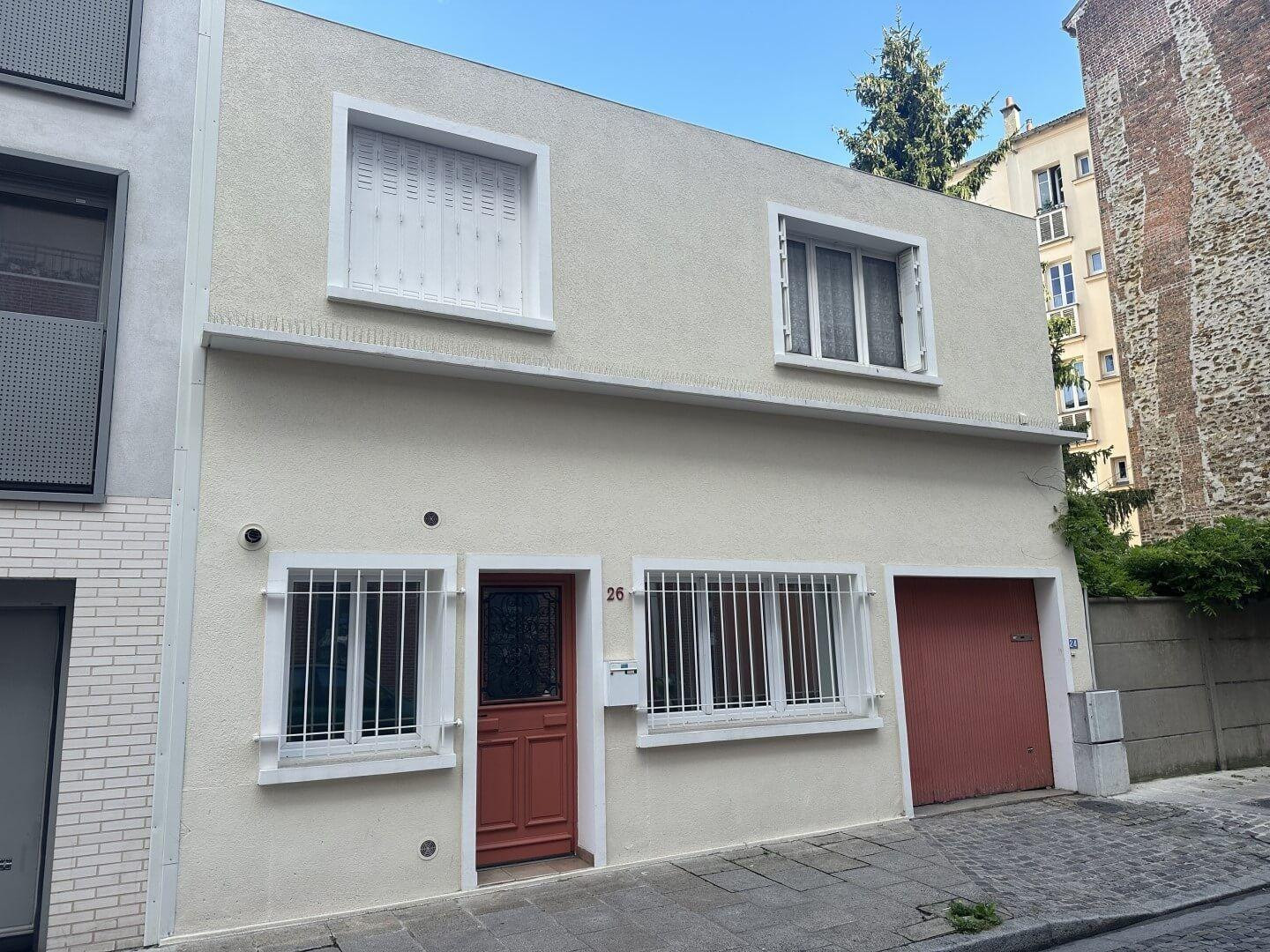 
                                                Location
                                                 Beau 2P meublé 48m² équipé à neuf avec cour privée