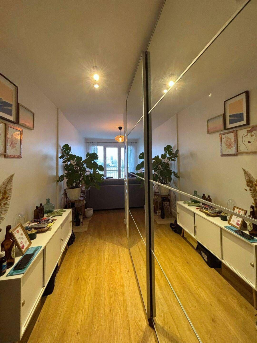 
                                                Location
                                                 Beau 2P meublé 48m² très lumineux