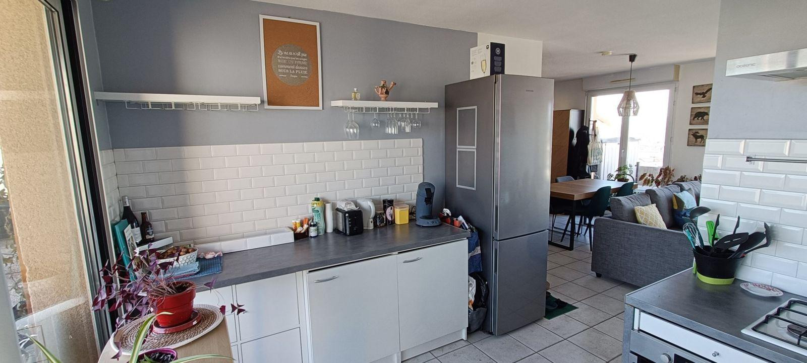 
                                                Location
                                                 Beau 2P meublé 49m2 Marseille 3ème