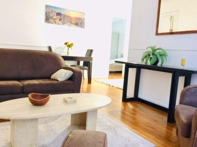 
                                                Location
                                                 Beau 2P meublé 50m² porte des Ternes