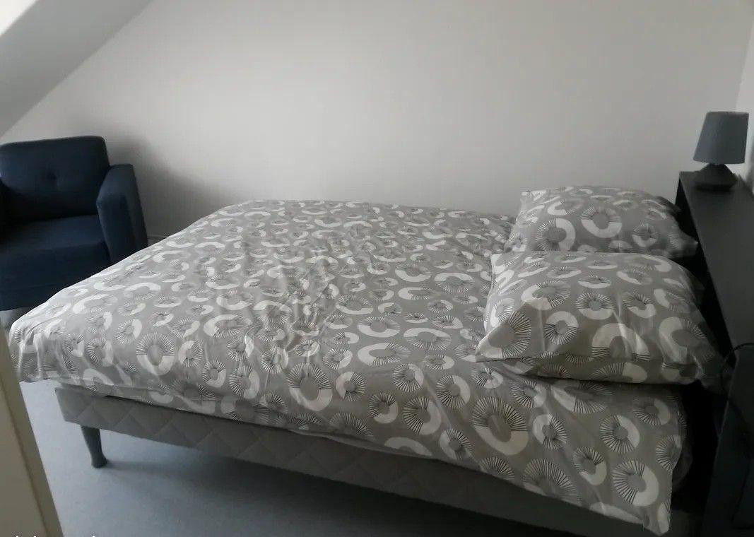 
                                                Location
                                                 Beau 2P meublé 50m² tout compris