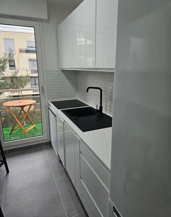 
                                                Location
                                                 Beau 2P meublé 51m² refait à neuf sans vis à vis