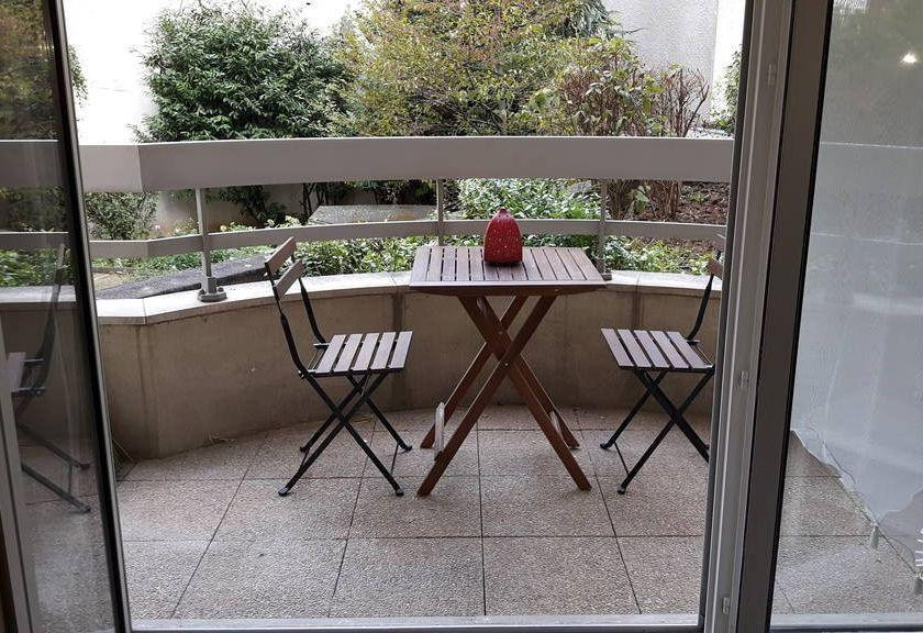
                                                Location
                                                 Beau 2P meublé 51m² très calme