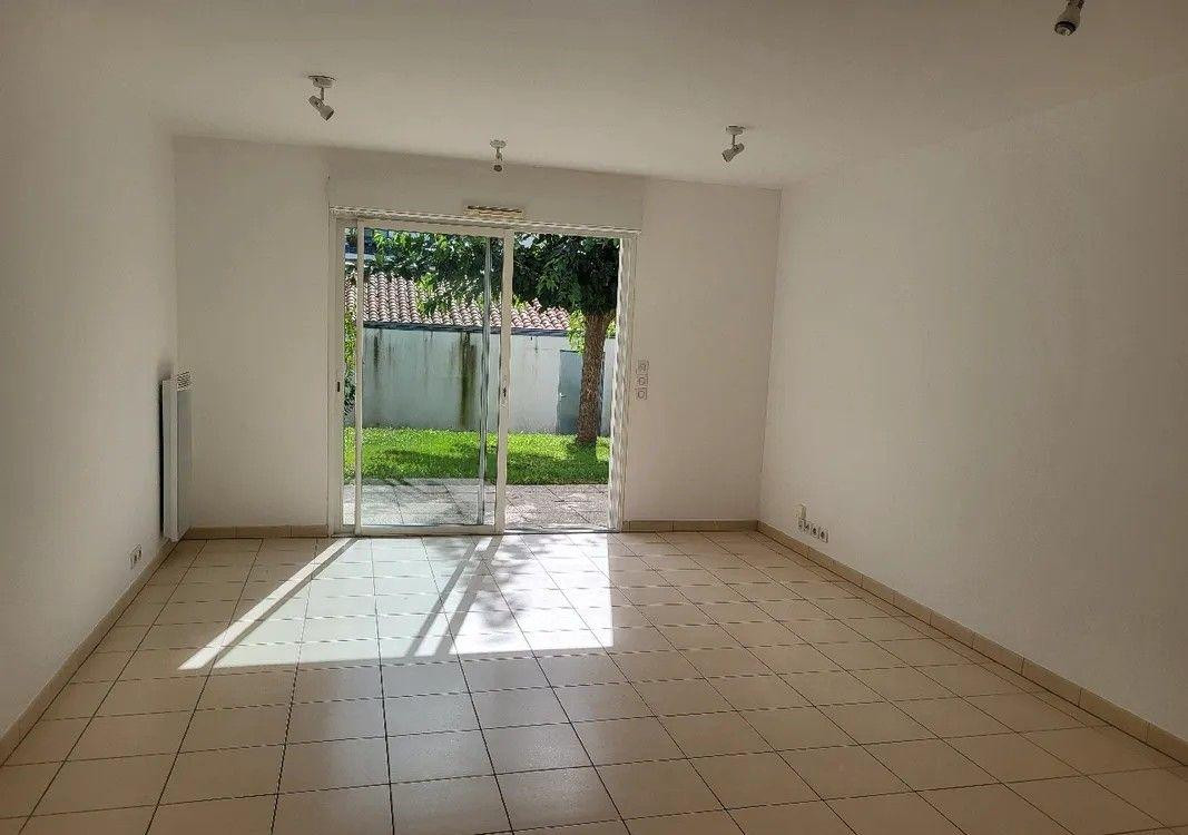 
                                                Location
                                                 Beau 2P meublé 52m² avec jardin