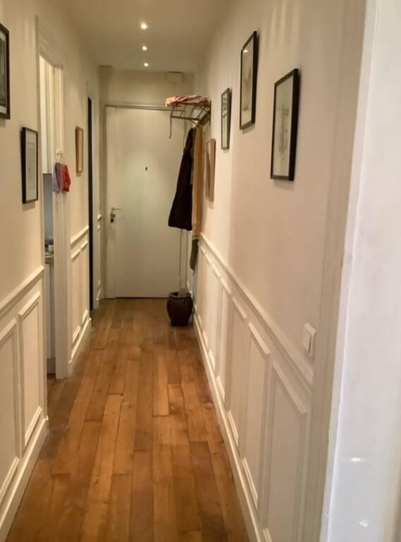
                                                Location
                                                 Beau 2P meublé 53m²