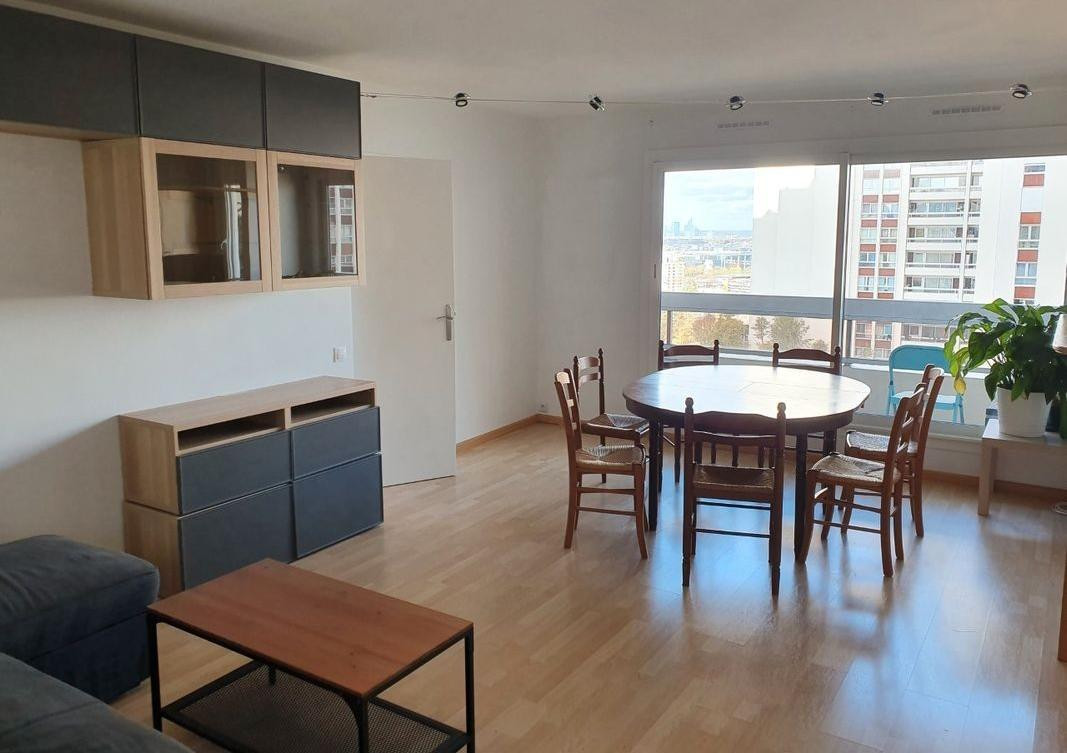 
                                                Location
                                                 Beau 2P meublé 53m² avec balcon vue sur Paris
