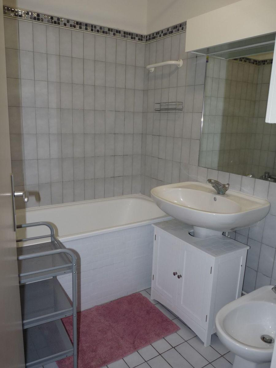 
                                                Location
                                                 Beau 2P meublé 53m² sur jardin privatif