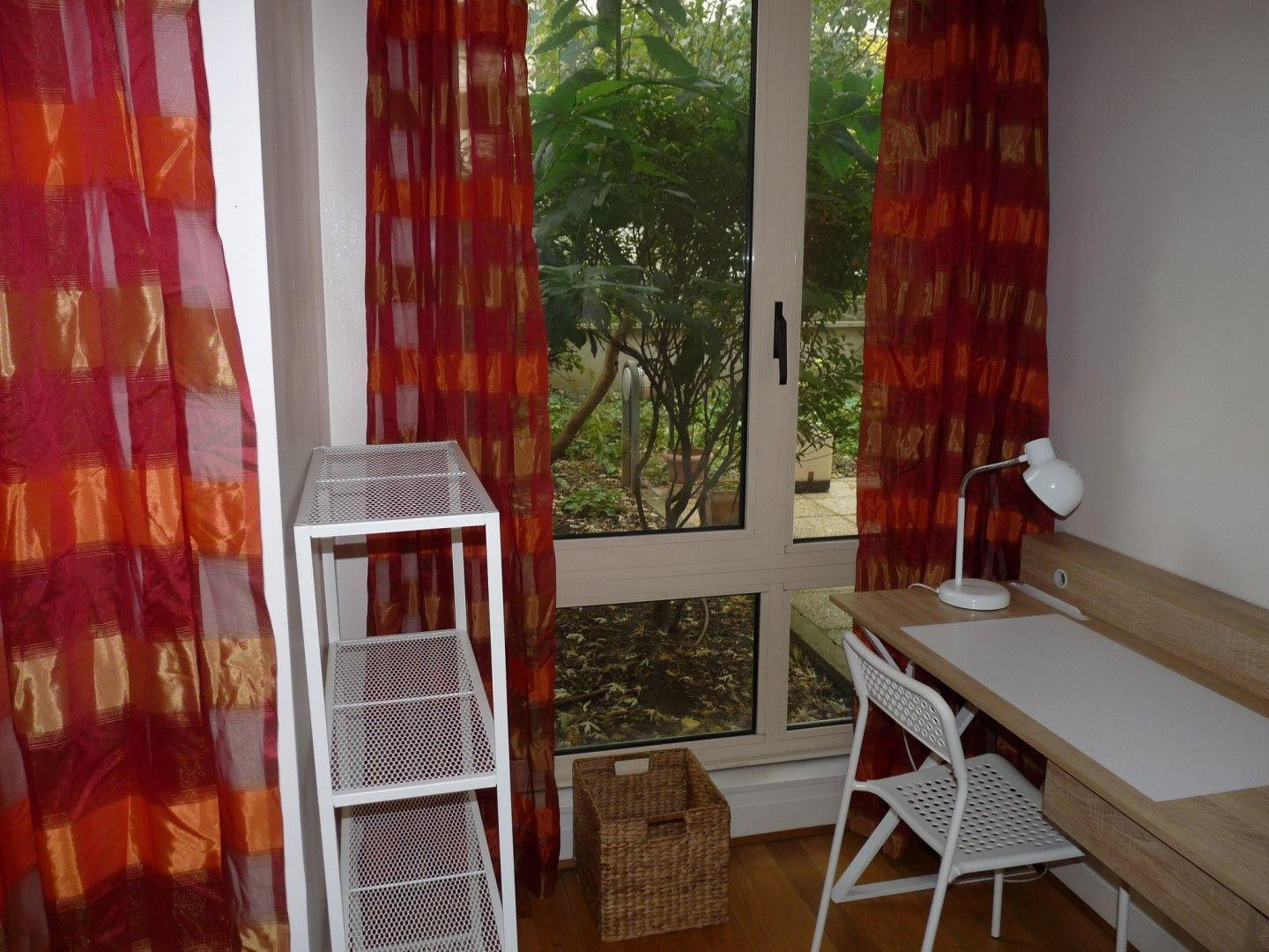 
                                                Location
                                                 Beau 2P meublé 53m² sur jardin privatif