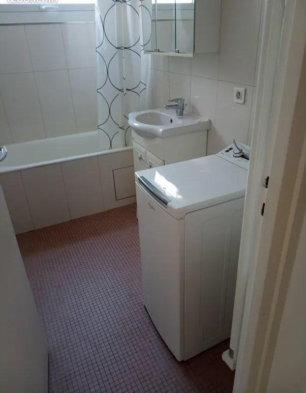 
                                                Location
                                                 Beau 2P meublé 54m² dans résidence arborée