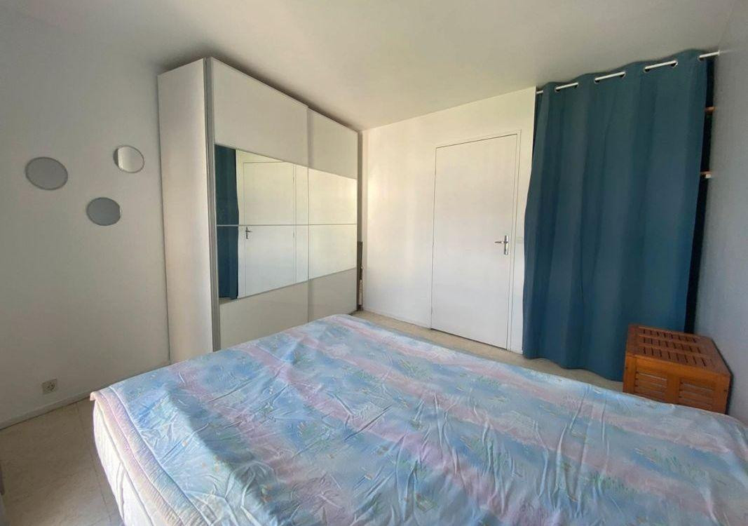 
                                                Location
                                                 Beau 2P meublé 55m² Puteaux