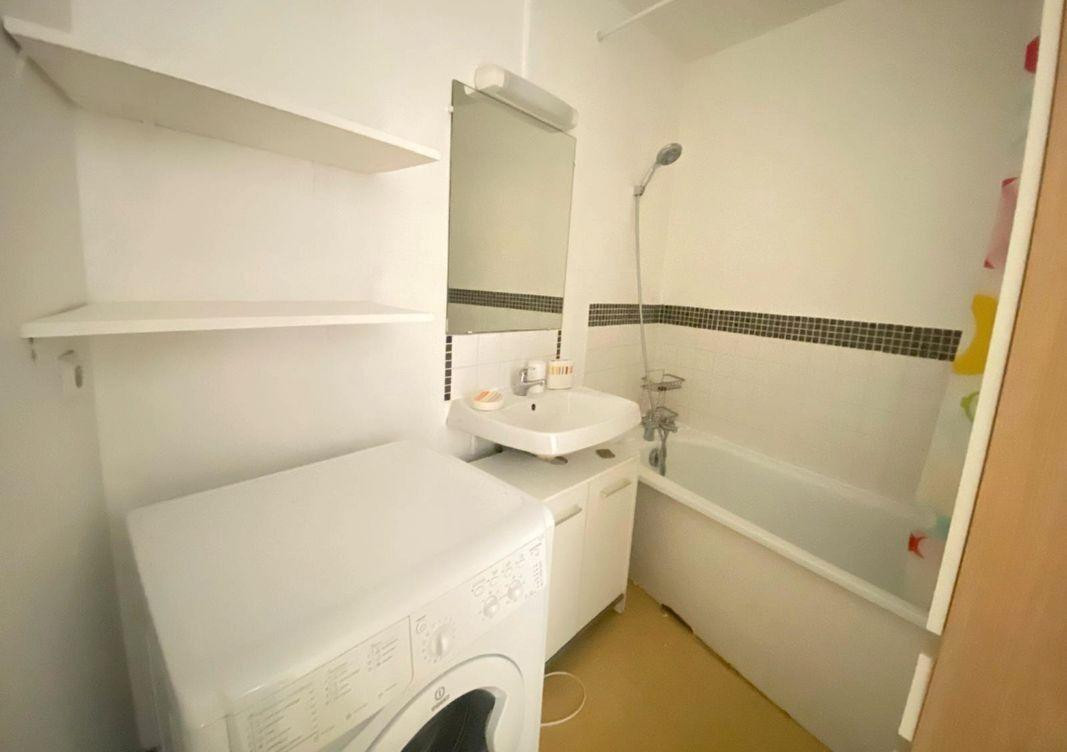 
                                                Location
                                                 Beau 2P meublé 55m² Puteaux