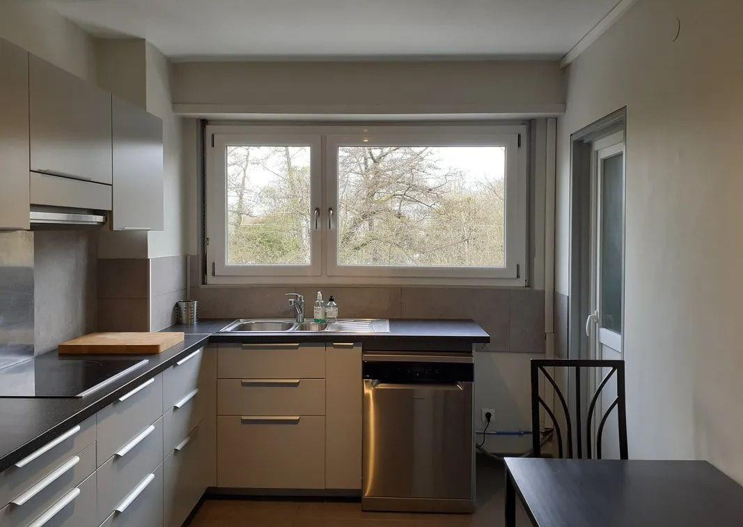 
                                                Location
                                                 Beau 2P meublé 55m² récemment rénové