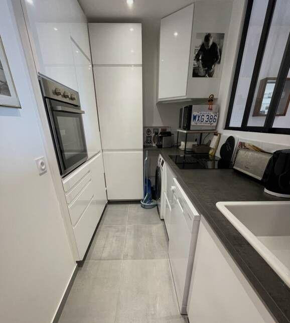 
                                                Location
                                                 Beau 2P meublé 57m² refait à neuf cœur de Garches