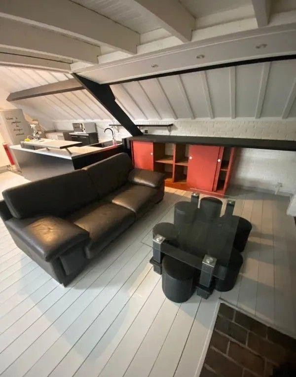 
                                                Location
                                                 Beau 2P meublé 60m² style loft