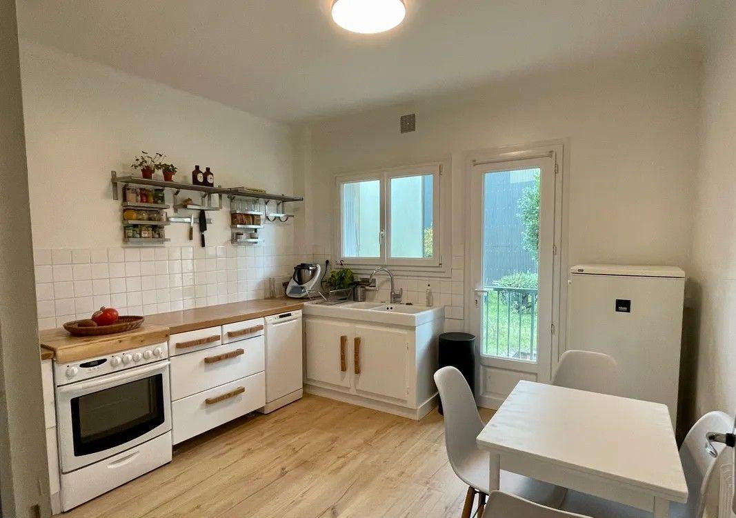 
                                                Location
                                                 Beau 2P meublé 60m² sur les bords de l’Erdre