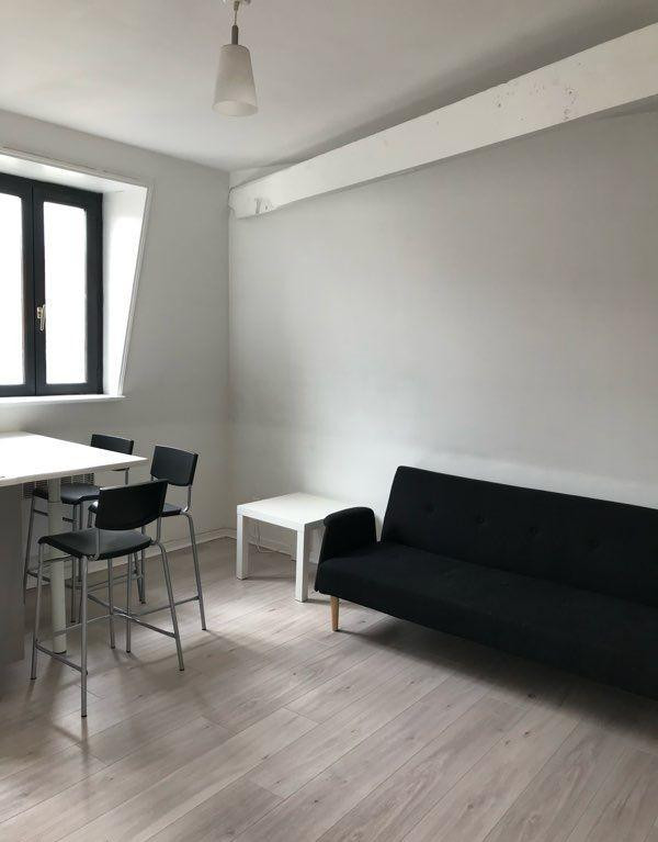 
                                                Location
                                                 Beau 2P meublé de 27m² rue Bourignon