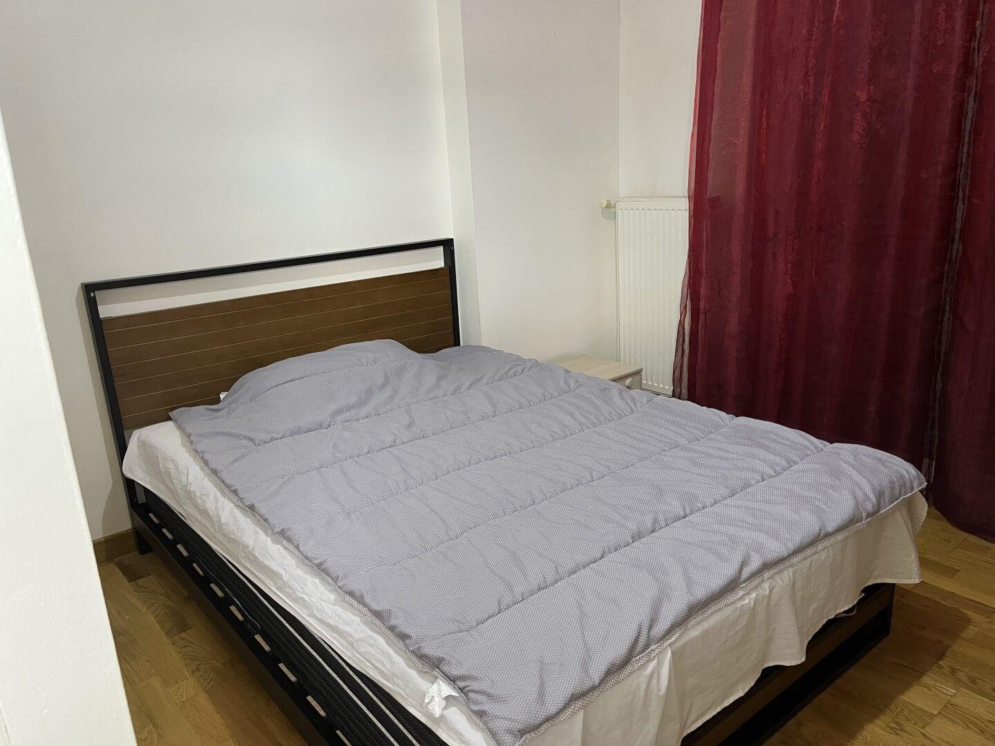 
                                                Location
                                                 Beau 2P meublé de 49 m² + balcon de 7,5m²