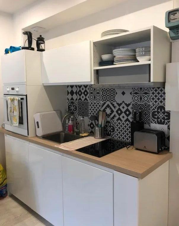 
                                                Location
                                                 Beau 2P meublé et rénové 25m² vue place Graslin