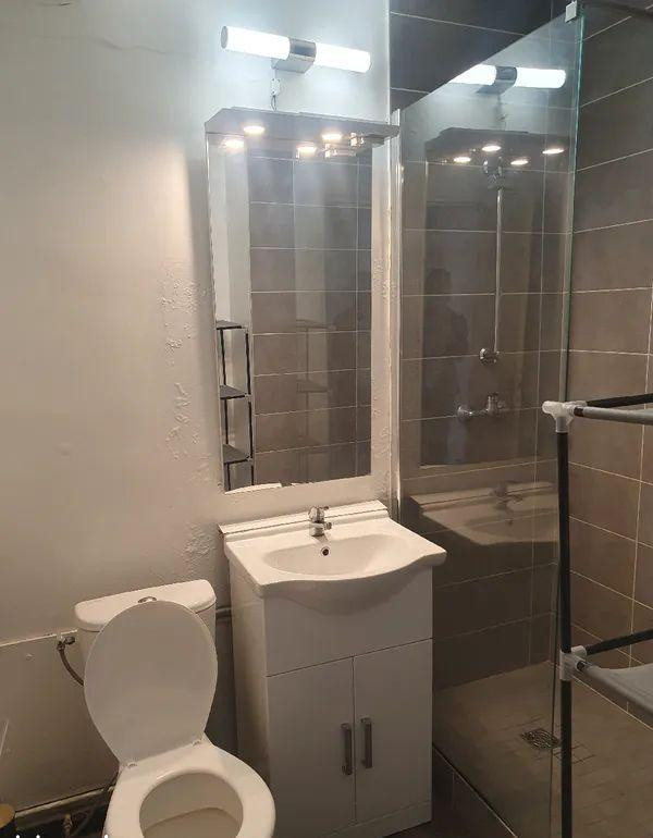 
                                                Location
                                                 Beau 2P meublé et rénové 45m2 à Grenoble