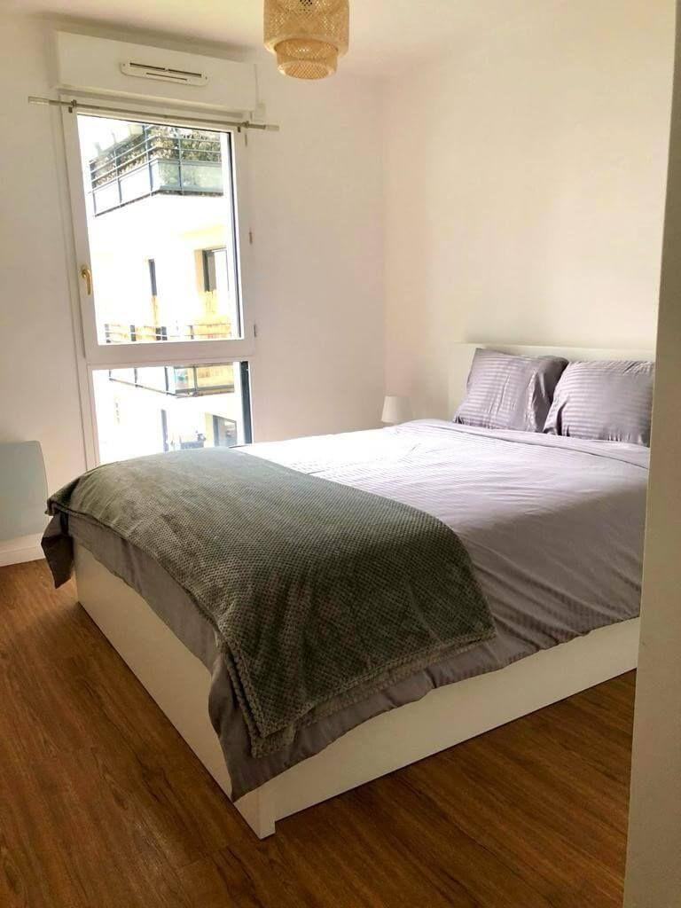 
                                                Location
                                                 Beau 2P meublé refait à neuf 49 m² + terrasse 7m²