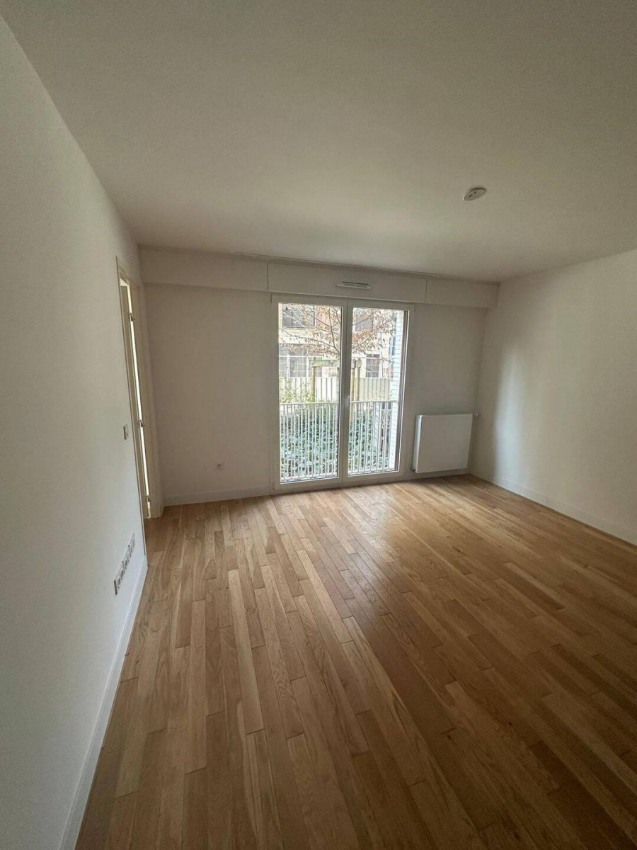 
                                                Location
                                                 Beau 2P neuf 47m²