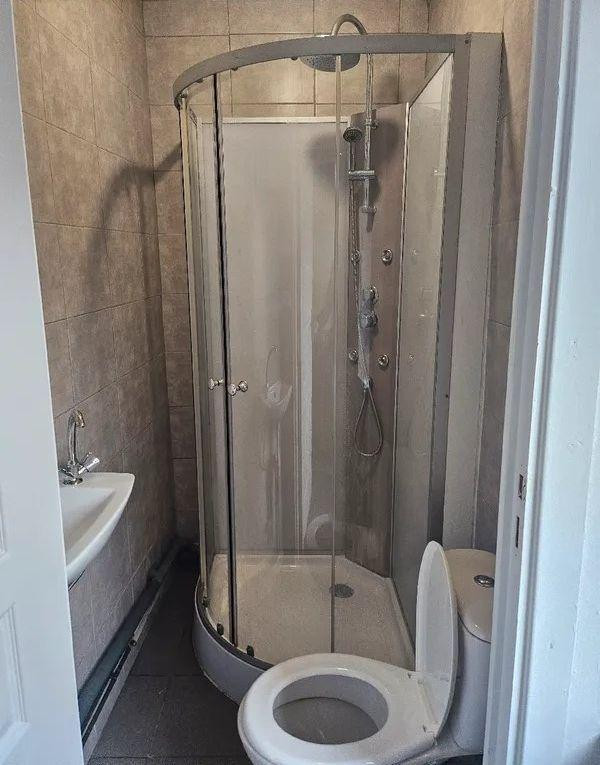 
                                                Location
                                                 Beau 2P proche Bellevue