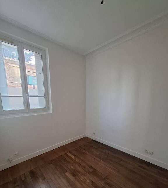 
                                                Location
                                                 BEAU 2P RDC 38M2 A VINCENNES ENTIEREMENT RENOVE