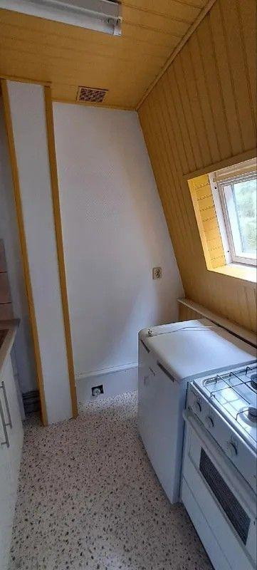 
                                                Location
                                                 Beau 2P rénové