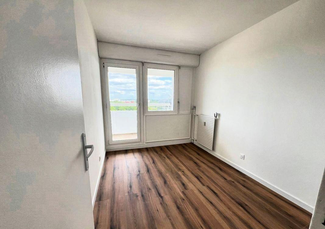 
                                                Location
                                                 Beau 3/4P 68m² avec balcon sans vis-à-vis