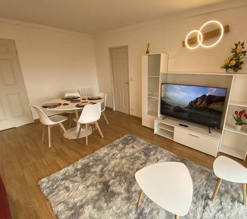 
                                                Location
                                                 Beau 3 pièces 58m² situé en face de la gare