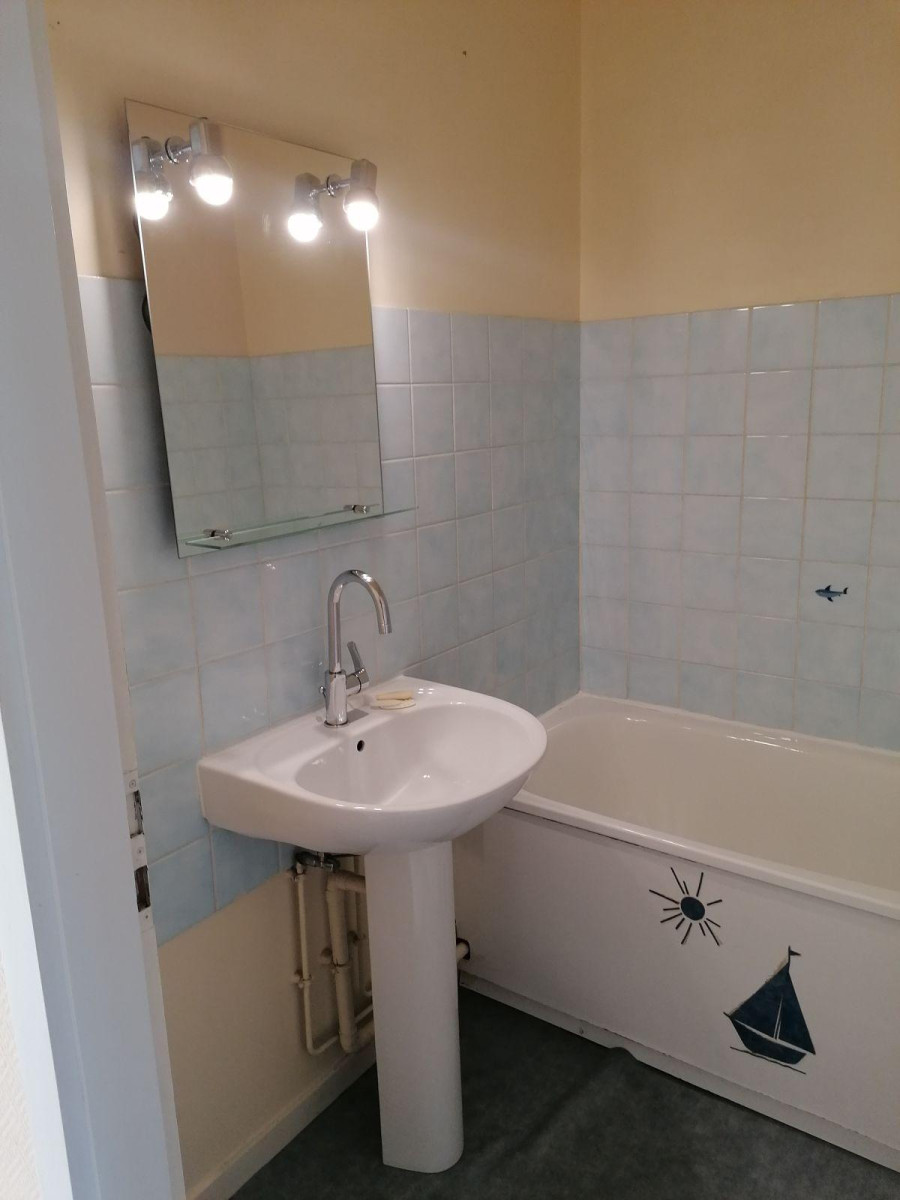 
                                                Location
                                                 Beau 3 pièces 65m² Quartier Nordfeld