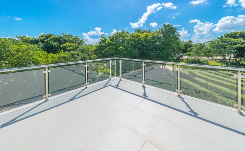 
                                                Vente
                                                 BEAU 3 PIECES 66m2 AVEC TERRASSE AU DERNIER ETAGE