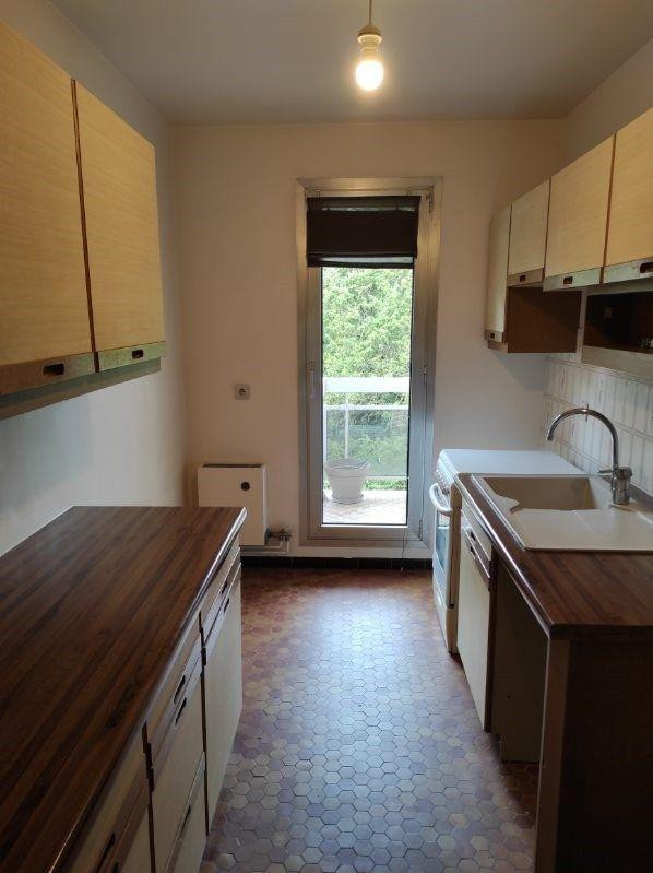 
                                                Location
                                                 Beau 3 pièces 69m² avec terrasse + parking