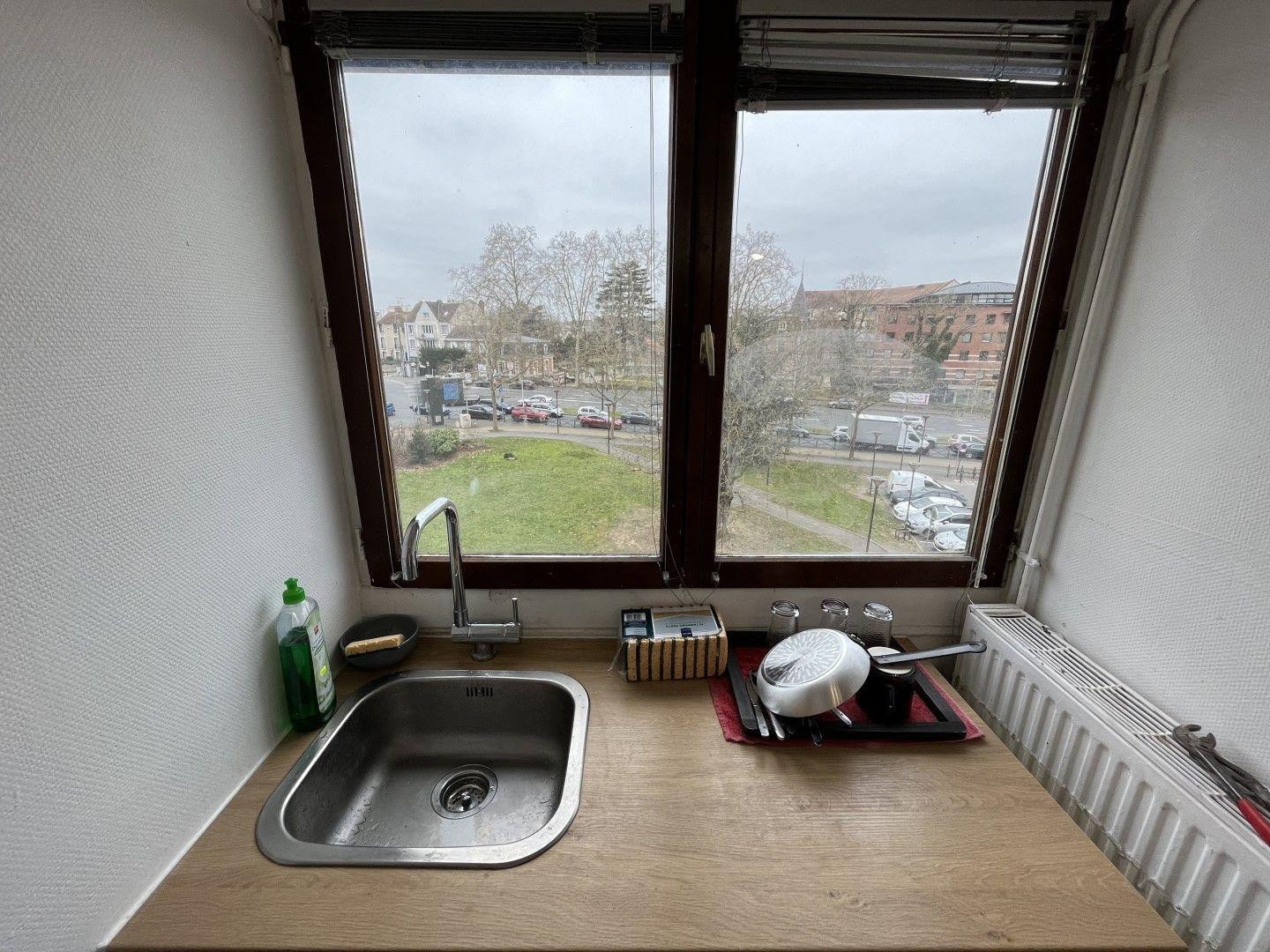 
                                                Location
                                                 Beau 3 pièces meublé 48m2 proche Gare de Melun