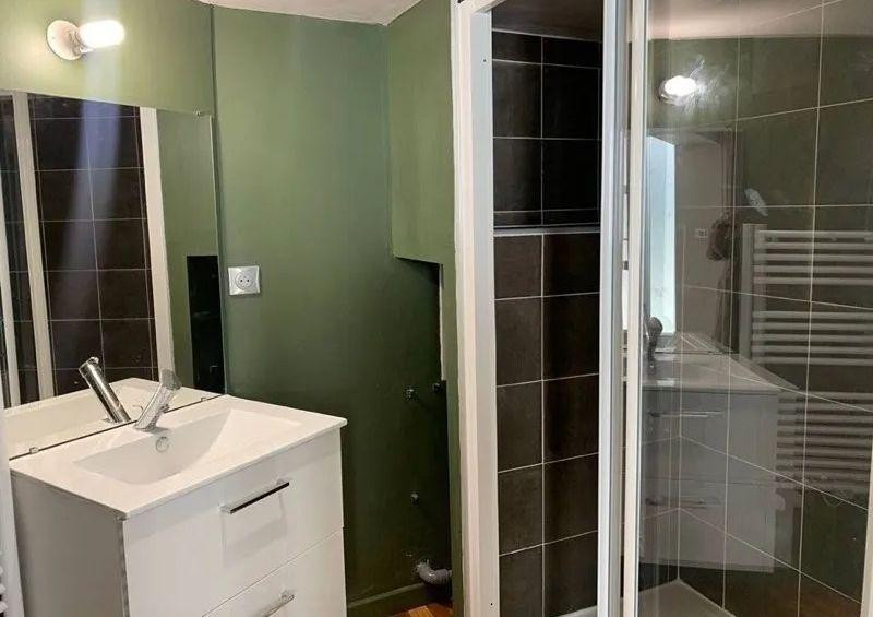 
                                                Location
                                                 Beau 3P 43m² en duplex quartier Saint Marc
