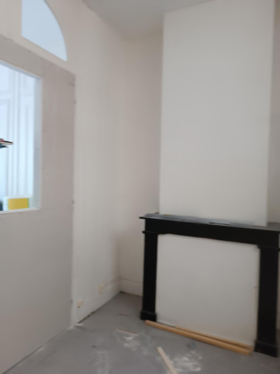
                                                Location
                                                 Beau 3P 49m² meublé
