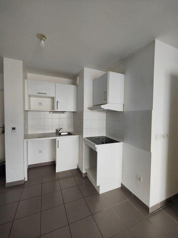 
                                                Location
                                                 Beau 3P 50 m²